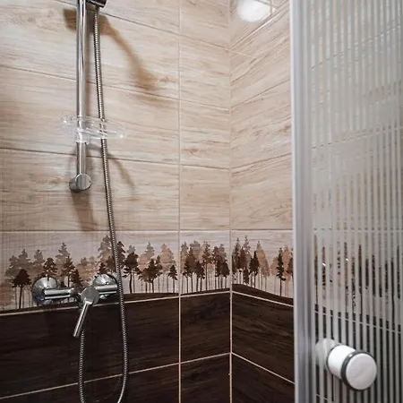Erdohangja Vendeghaz Apartament *
