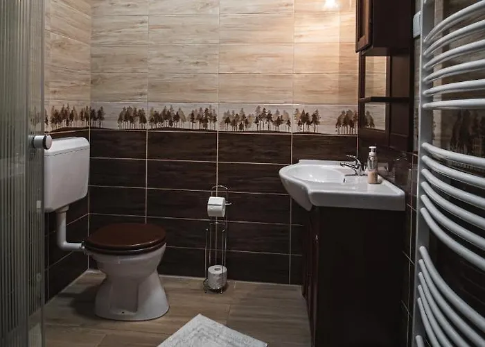 Erdőhangja Mikohaza